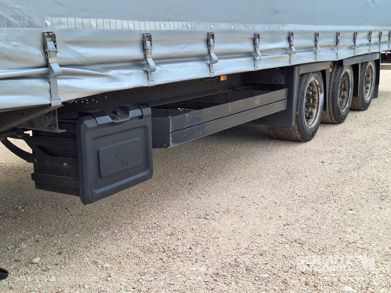 Curtainsider semi-trailer SCHMITZ Curtainsider Mega: picture 12