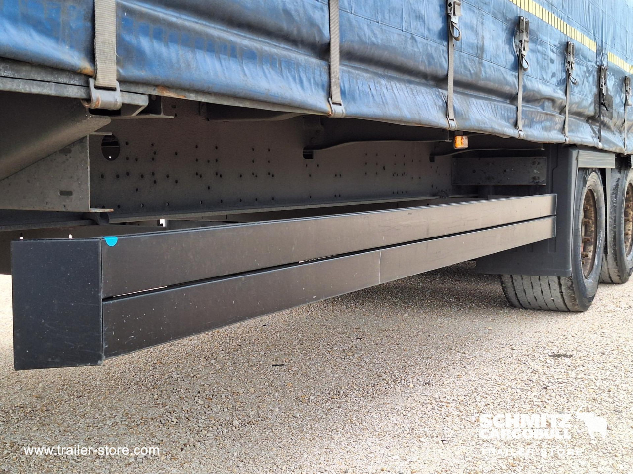 SCHMITZ Curtainsider Mega - Curtainsider semi-trailer: picture 2 SCHMITZ Curtainsider Mega - Curtainsider semi-trailer: picture 2