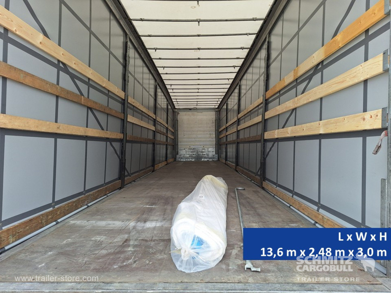 SCHMITZ Tolóponyva Mega - Curtainsider semi-trailer: picture 5 SCHMITZ Tolóponyva Mega - Curtainsider semi-trailer: picture 5