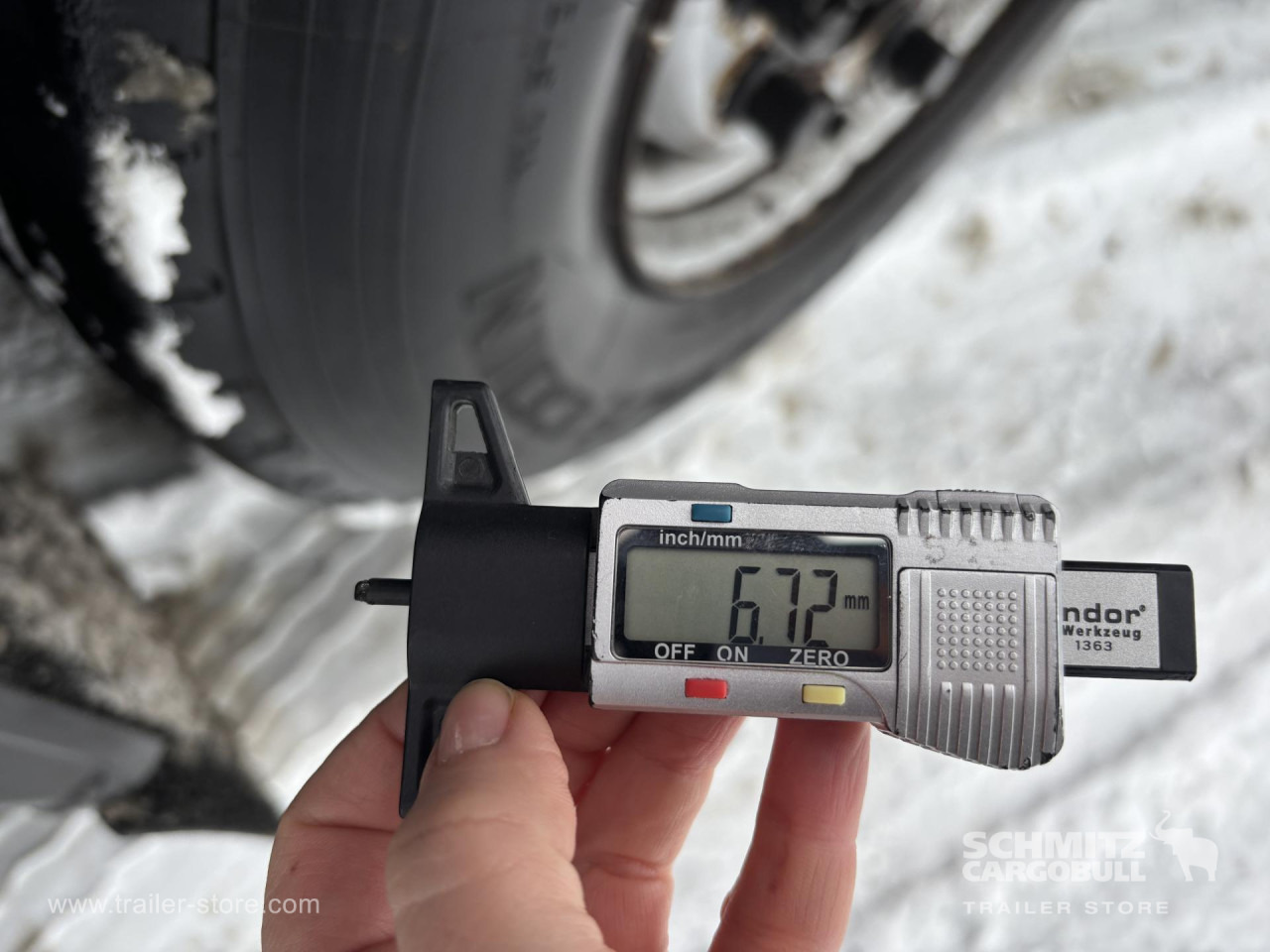 SCHMITZ Curtainsider Standard - Curtainsider semi-trailer: picture 2 SCHMITZ Curtainsider Standard - Curtainsider semi-trailer: picture 2