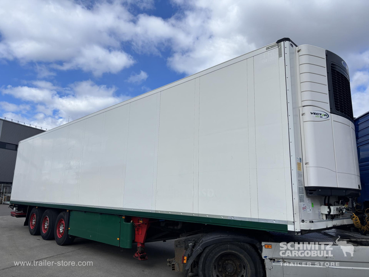 SCHMITZ Reefer Standard - Isothermal semi-trailer: picture 1 SCHMITZ Reefer Standard - Isothermal semi-trailer: picture 1