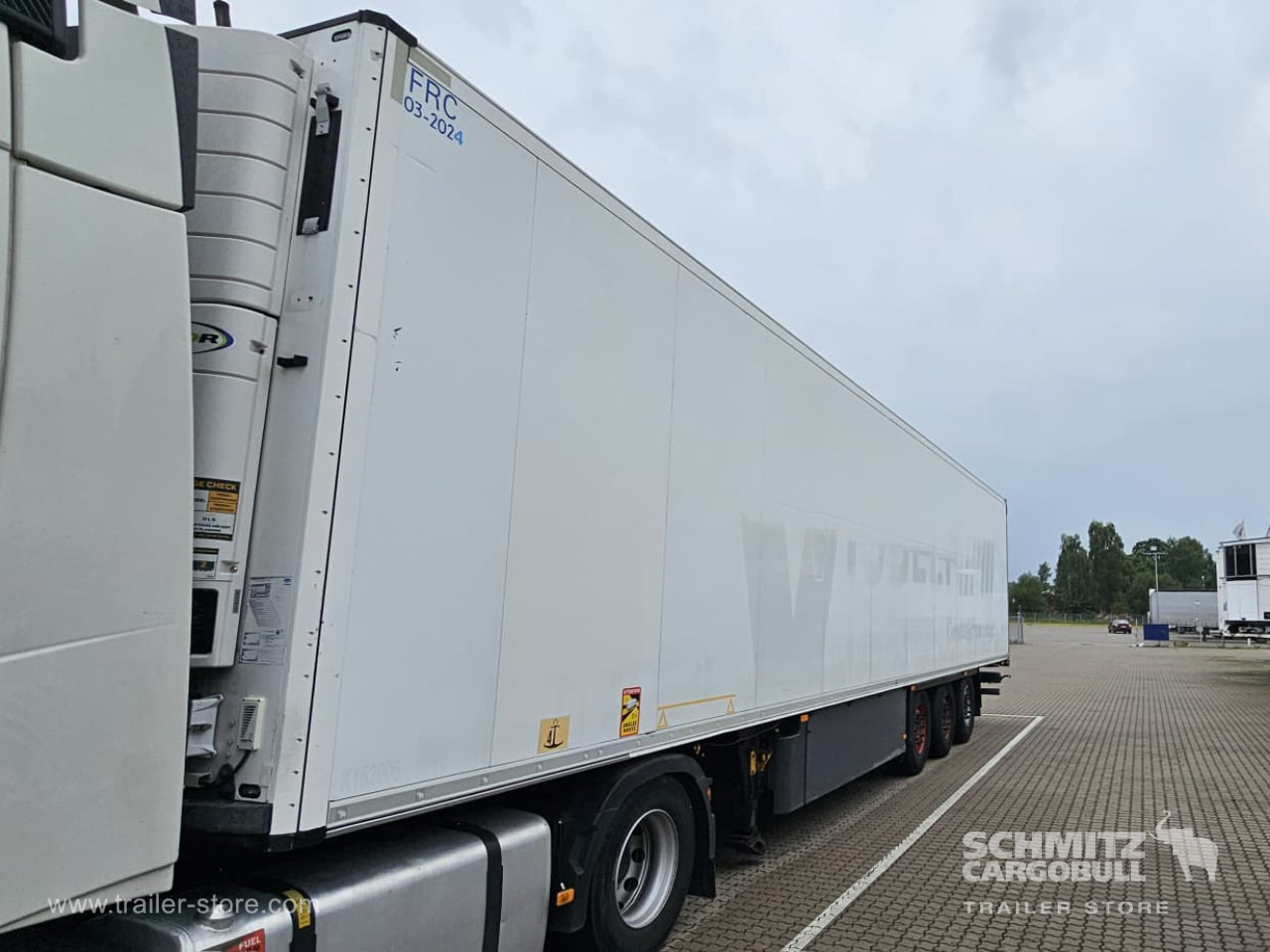 SCHMITZ Reefer Multitemp - Isothermal semi-trailer: picture 3 SCHMITZ Reefer Multitemp - Isothermal semi-trailer: picture 3