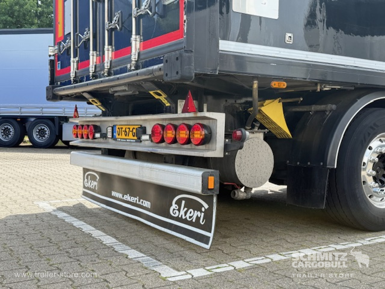 EKERI Oplegger Vries Vouw wand Double deck - Isothermal semi-trailer: picture 3 EKERI Oplegger Vries Vouw wand Double deck - Isothermal semi-trailer: picture 3