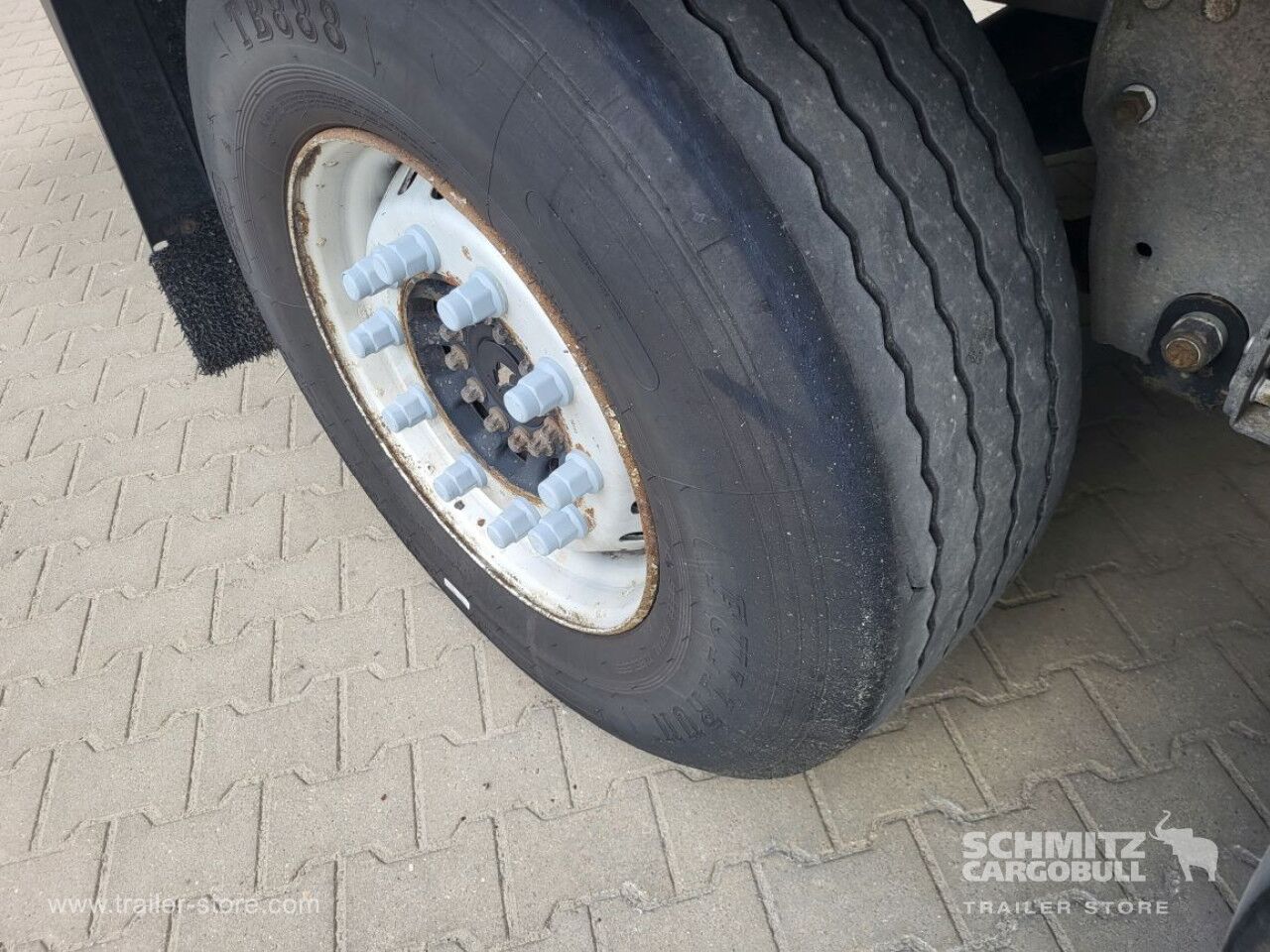 SCHMITZ Curtainsider Standard - Curtainsider semi-trailer: picture 4 SCHMITZ Curtainsider Standard - Curtainsider semi-trailer: picture 4