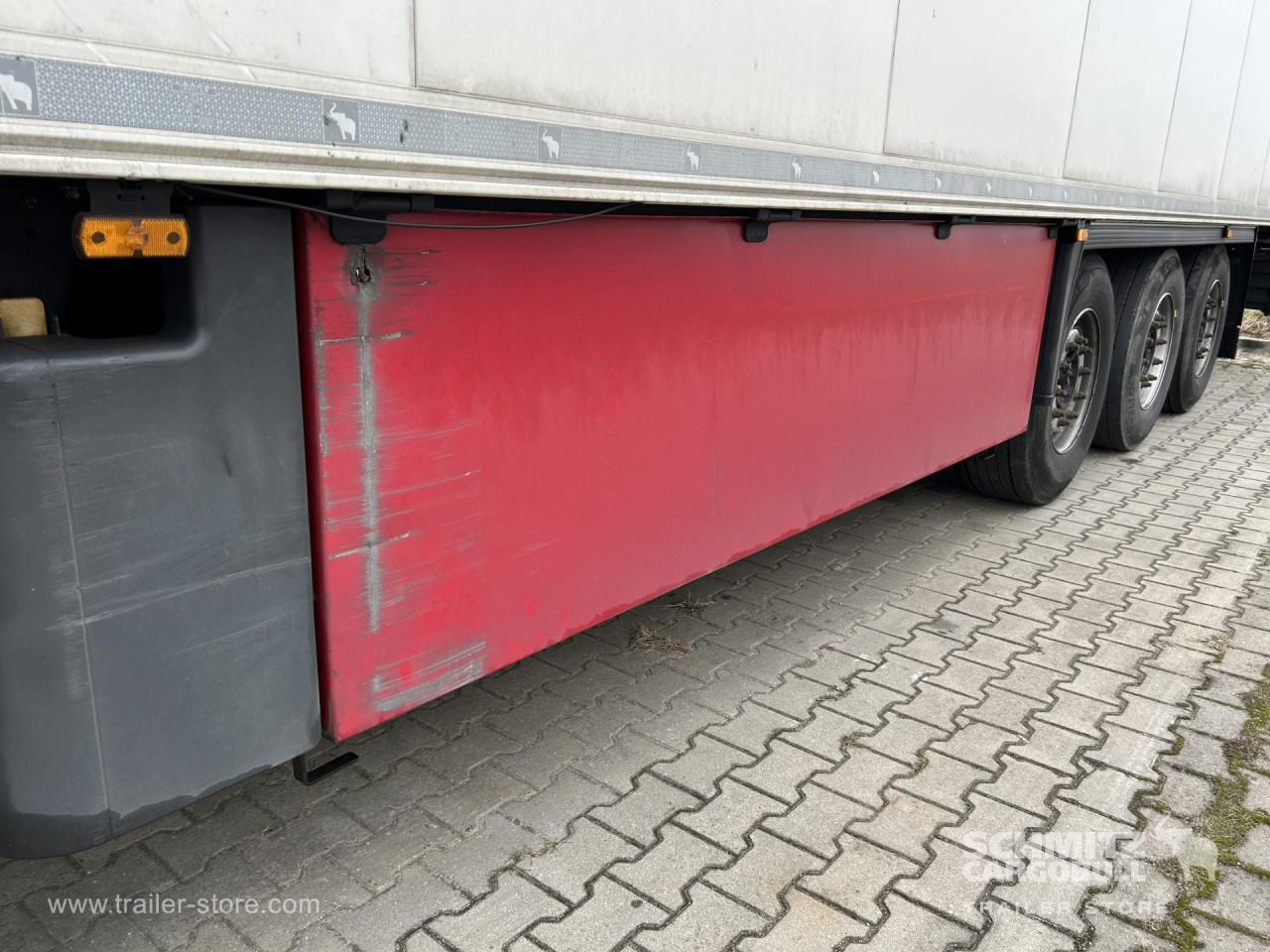 Isothermal semi-trailer SCHMITZ Reefer Standard: picture 10