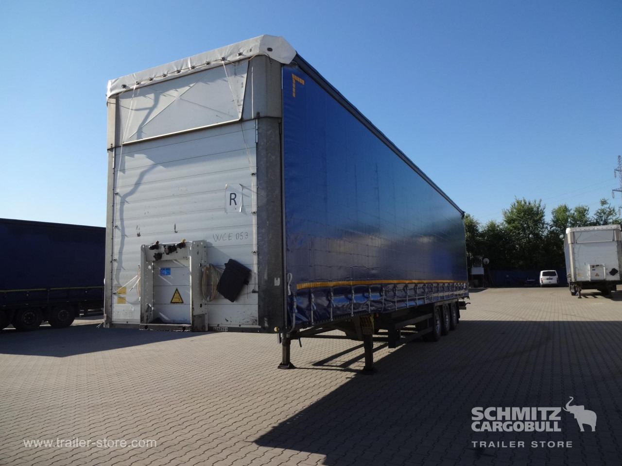 SCHMITZ Curtainsider Varios - Curtainsider semi-trailer: picture 4 SCHMITZ Curtainsider Varios - Curtainsider semi-trailer: picture 4