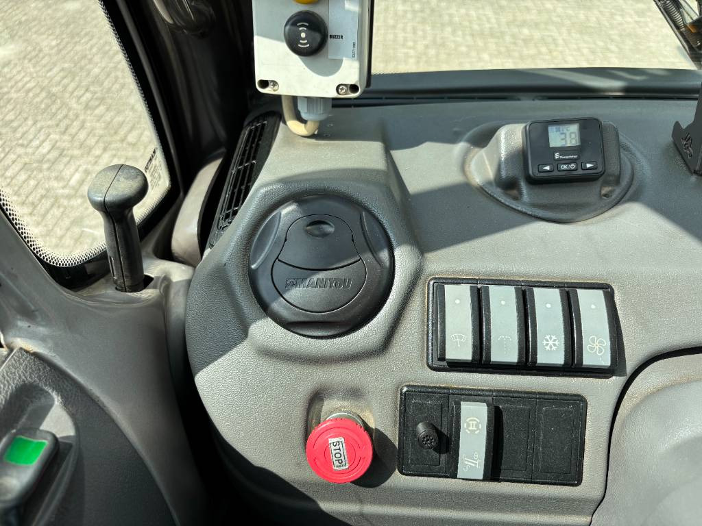 Leasing of  Manitou MRT 2550 Manitou MRT 2550: picture 16