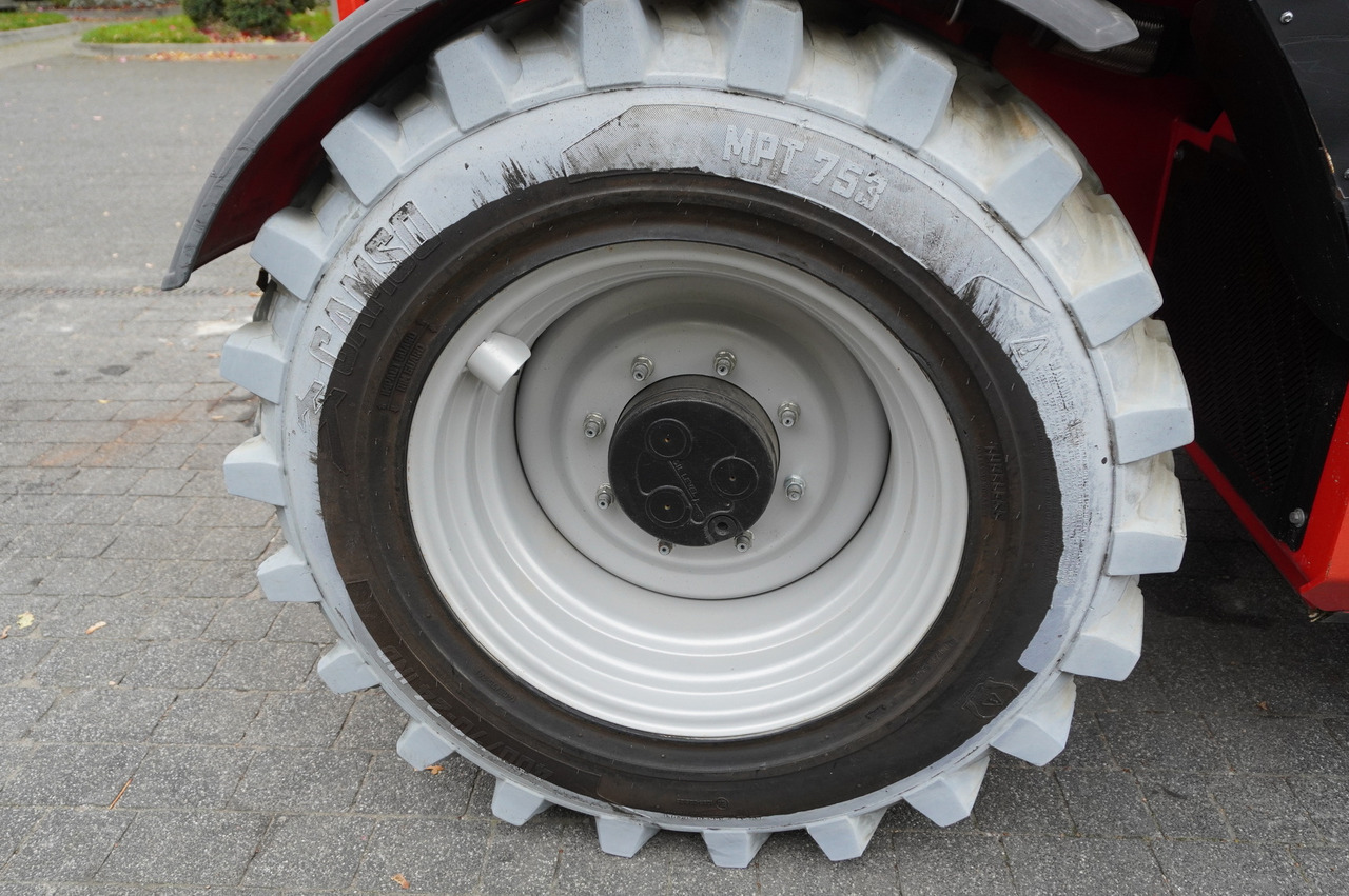 Telescopic wheel loader Faresin 730C Classic 55 / NEW / 550 MTH!!! / reach 7 m / joystick: picture 22 Telescopic wheel loader Faresin 730C Classic 55 / NEW / 550 MTH!!! / reach 7 m / joystick: picture 22