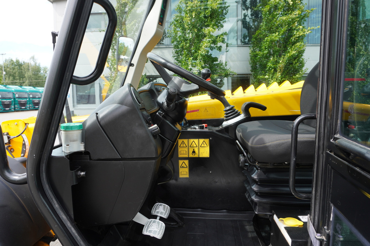 Telescopic handler JCB 526-56 AGRI Plus / 5.6 m telescopic loader / joystick: picture 28