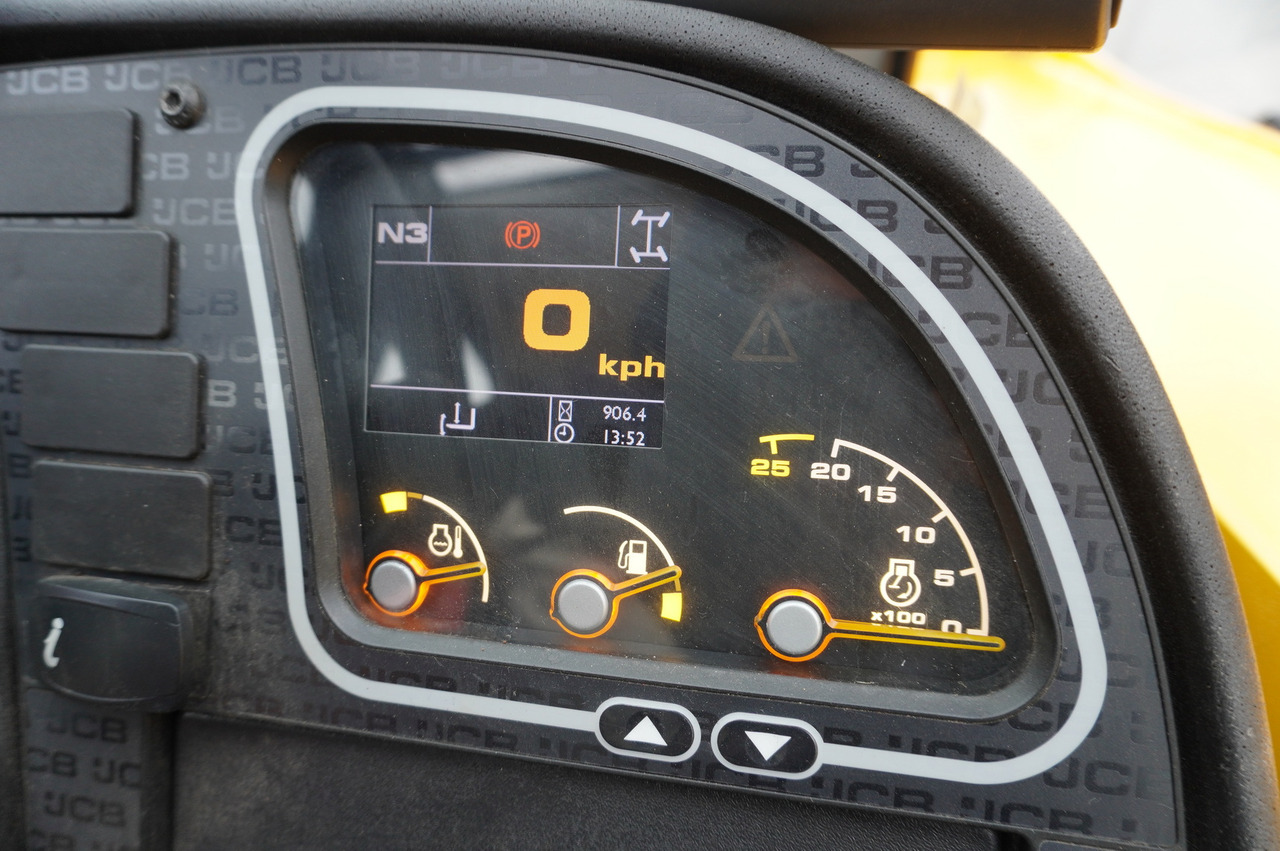 JCB 531-70 / 900 MTH telescopic charger! / 3.1 T / 7 M - Telescopic wheel loader: picture 2 JCB 531-70 / 900 MTH telescopic charger! / 3.1 T / 7 M - Telescopic wheel loader: picture 2