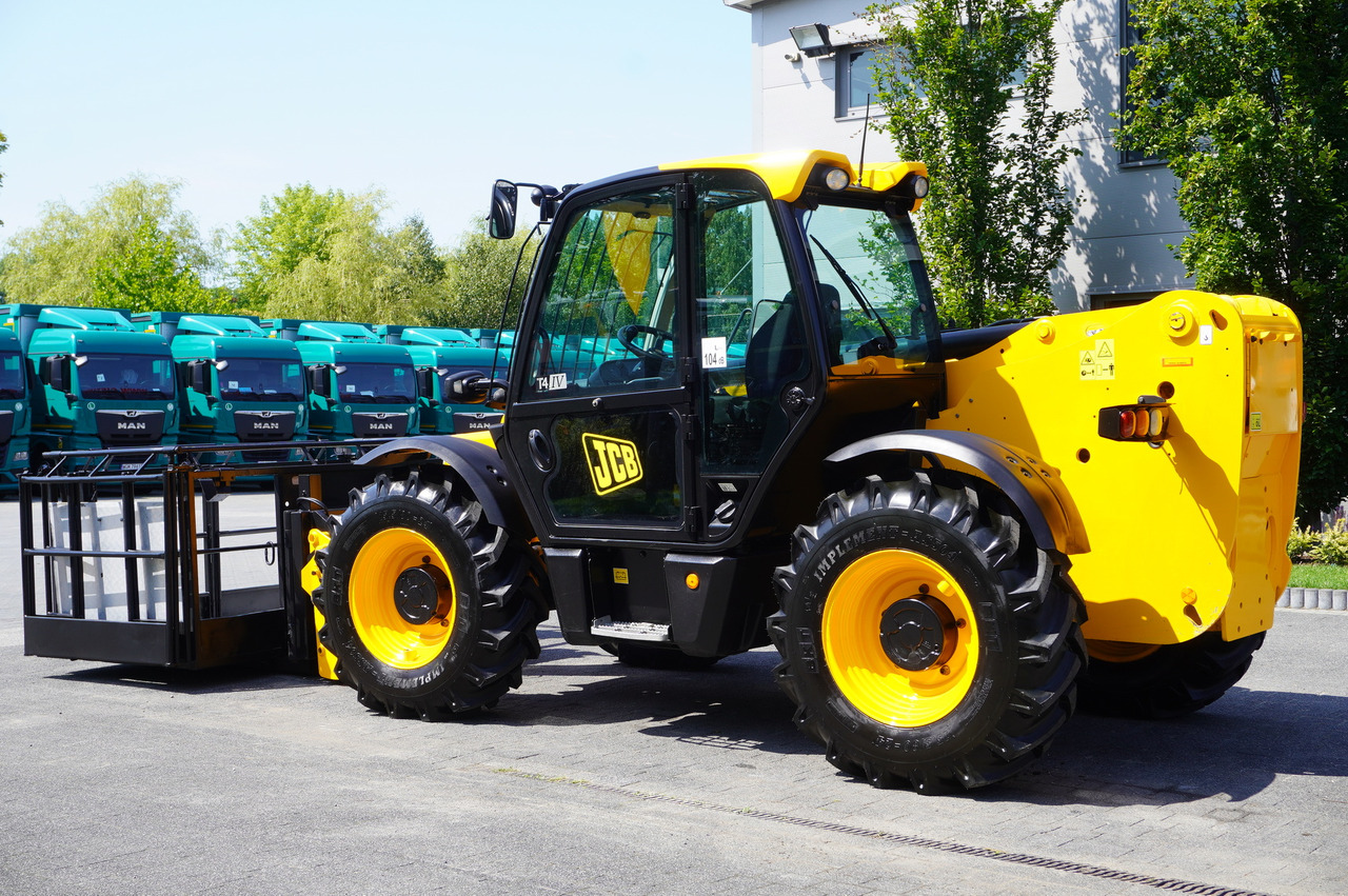 JCB 535-95 / 3.5 T / range 9.5 m / joystick - Telescopic wheel loader: picture 3 JCB 535-95 / 3.5 T / range 9.5 m / joystick - Telescopic wheel loader: picture 3
