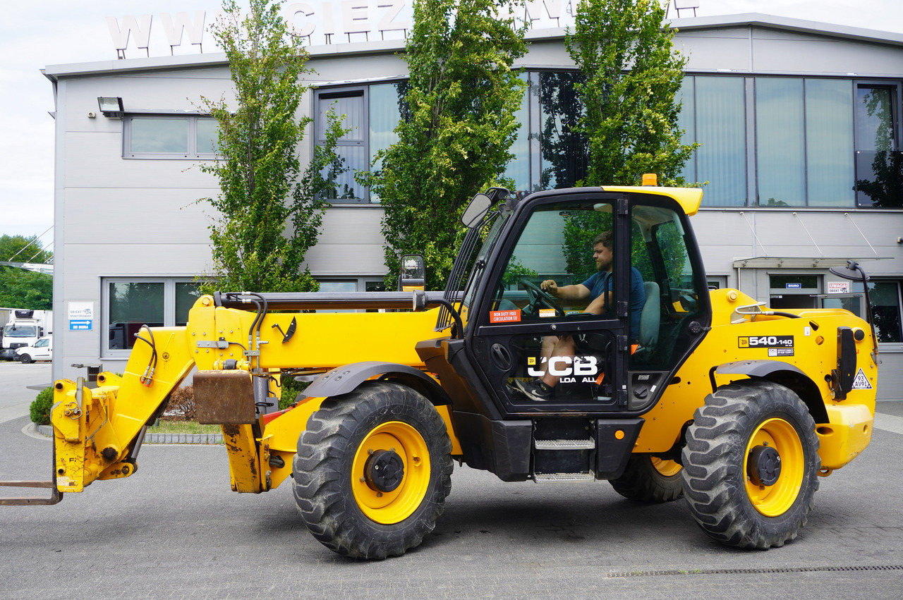Telescopic wheel loader JCB 540-140 telescopic loader / 14 m range / 1800 MTH: picture 11