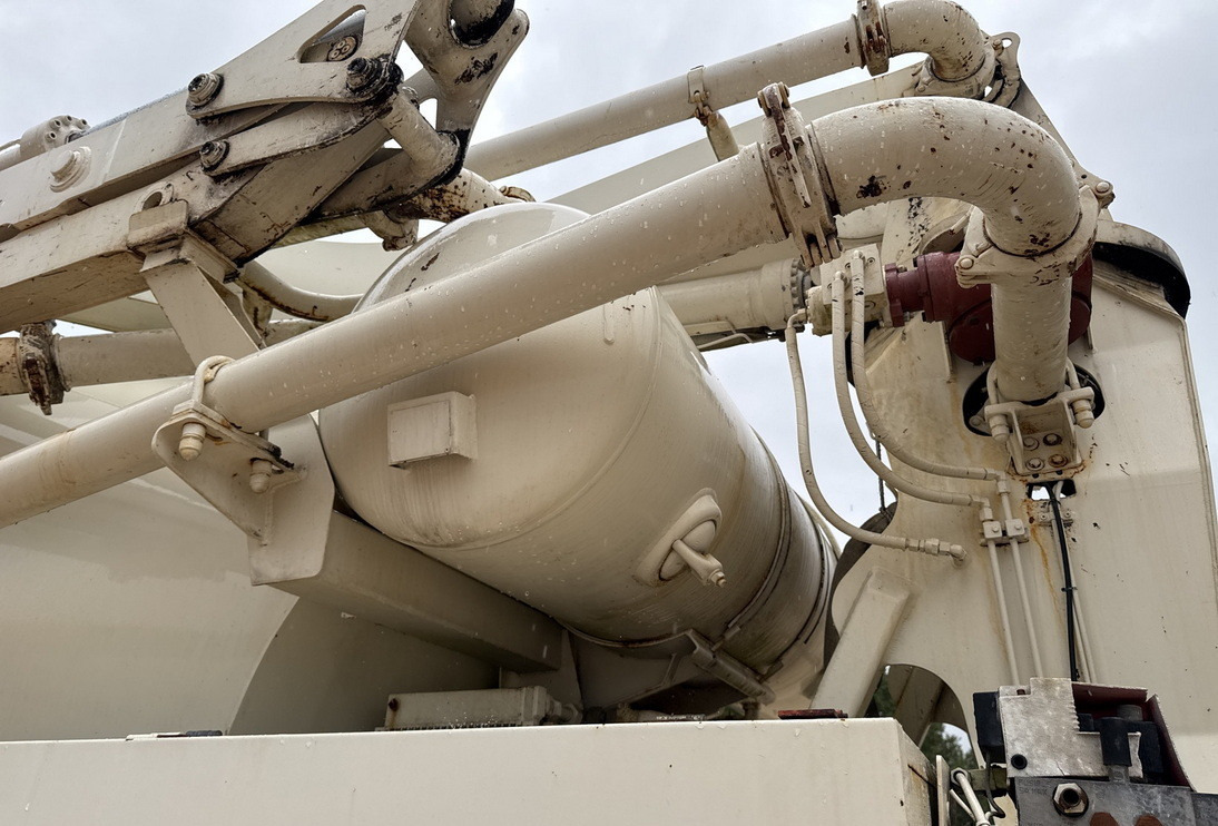 Leasing of MAN TGS 32.400 8x4 Concrete Mixer Pump truck / 426 MTH !!! / 18 meters MAN TGS 32.400 8x4 Concrete Mixer Pump truck / 426 MTH !!! / 18 meters: picture 17 Leasing of MAN TGS 32.400 8x4 Concrete Mixer Pump truck / 426 MTH !!! / 18 meters MAN TGS 32.400 8x4 Concrete Mixer Pump truck / 426 MTH !!! / 18 meters: picture 17