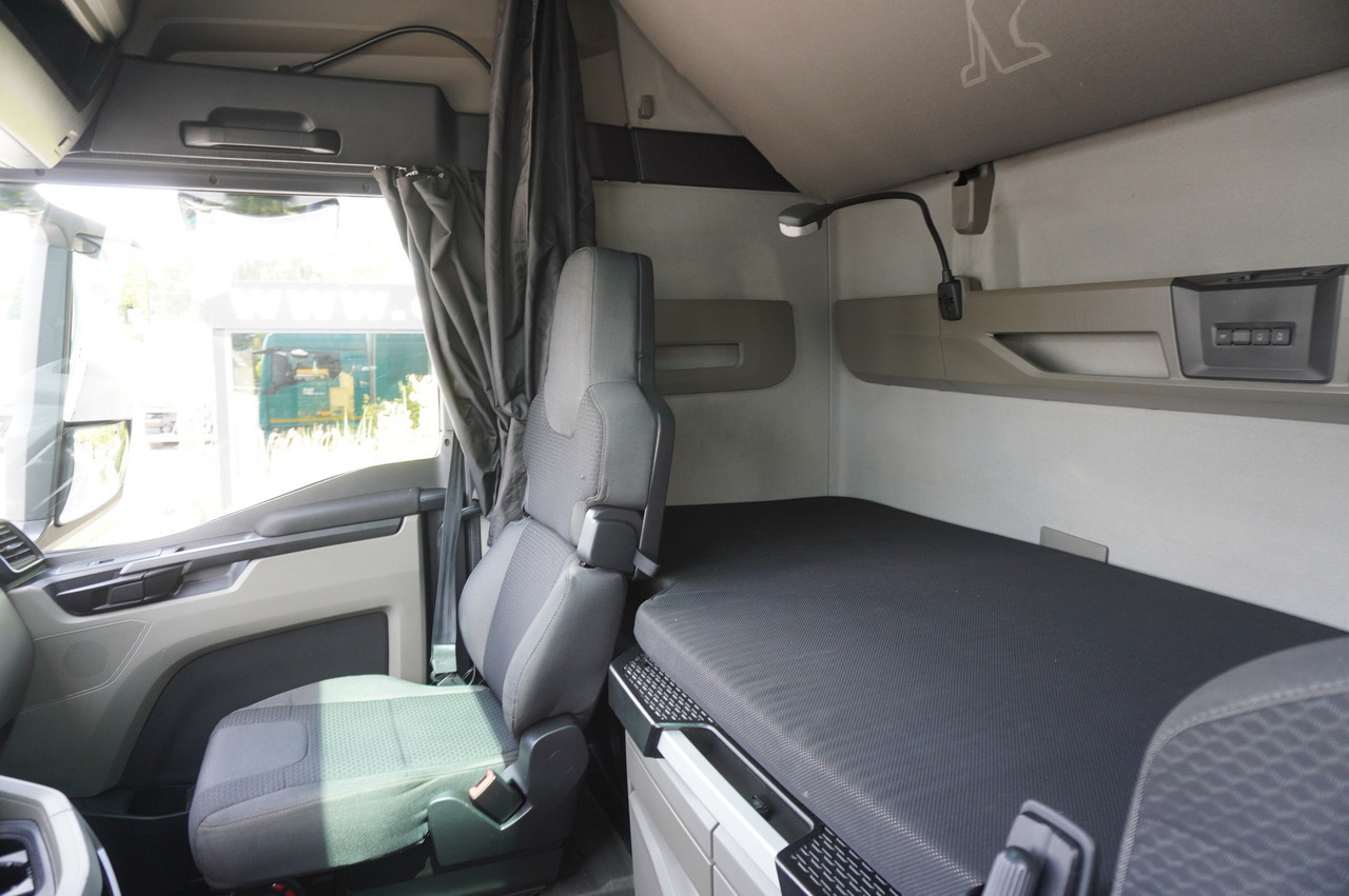 Curtainsider truck MAN TGX 18.470 / 2022 / Curtainsider 19 EPAL / Retarder / 15 units: picture 21