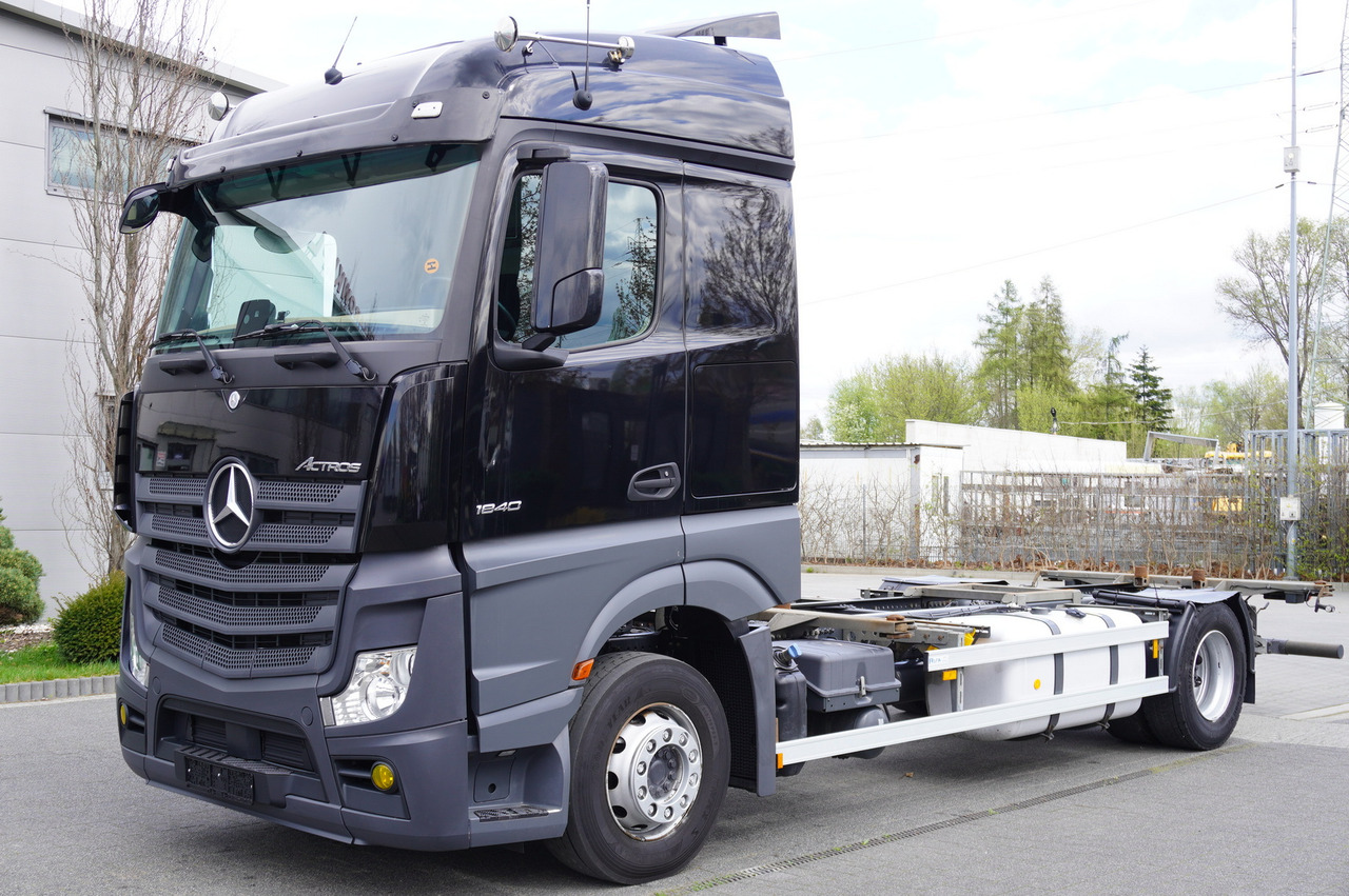 MERCEDES-BENZ Actros 1840 E6 4x2 / Lounge chair BDF - Cab chassis truck: picture 1 MERCEDES-BENZ Actros 1840 E6 4x2 / Lounge chair BDF - Cab chassis truck: picture 1