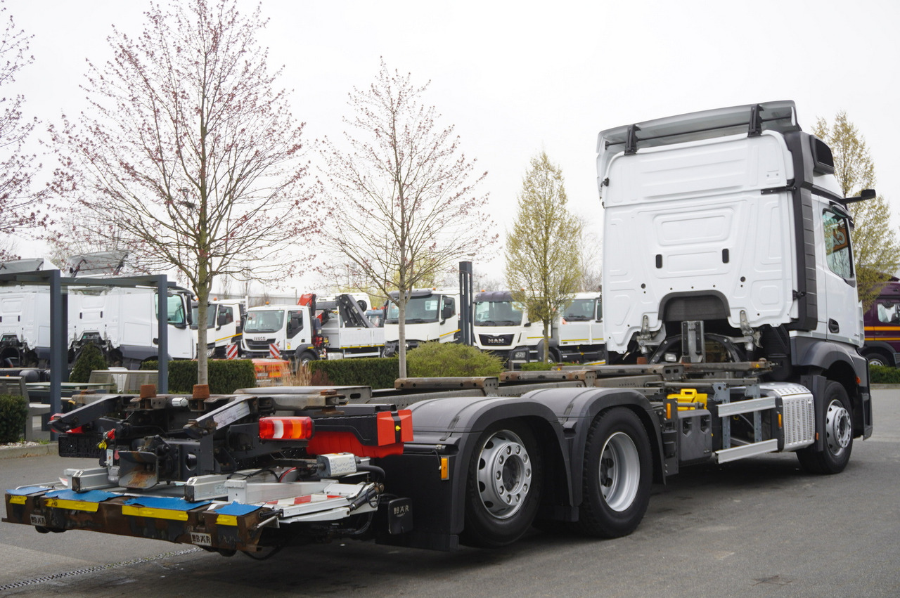 MERCEDES-BENZ Actros 2545 6×2 MP5 / FULL ADR / several units - Container transporter/ Swap body truck: picture 3 MERCEDES-BENZ Actros 2545 6×2 MP5 / FULL ADR / several units - Container transporter/ Swap body truck: picture 3