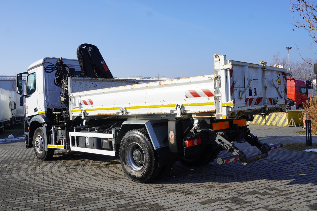 MERCEDES-BENZ Arocs 1833 / 87,000 km!!! / Hds HIAB X-DUO 128 B-2 / three-sided tipper - Dropside/ Flatbed truck, Crane truck: picture 5 MERCEDES-BENZ Arocs 1833 / 87,000 km!!! / Hds HIAB X-DUO 128 B-2 / three-sided tipper - Dropside/ Flatbed truck, Crane truck: picture 5