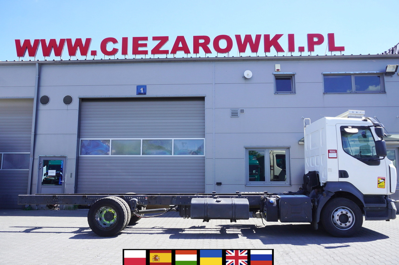 RENAULT D16 / frame 7.3 m / Differential lock / 3 units - Cab chassis truck: picture 1 RENAULT D16 / frame 7.3 m / Differential lock / 3 units - Cab chassis truck: picture 1