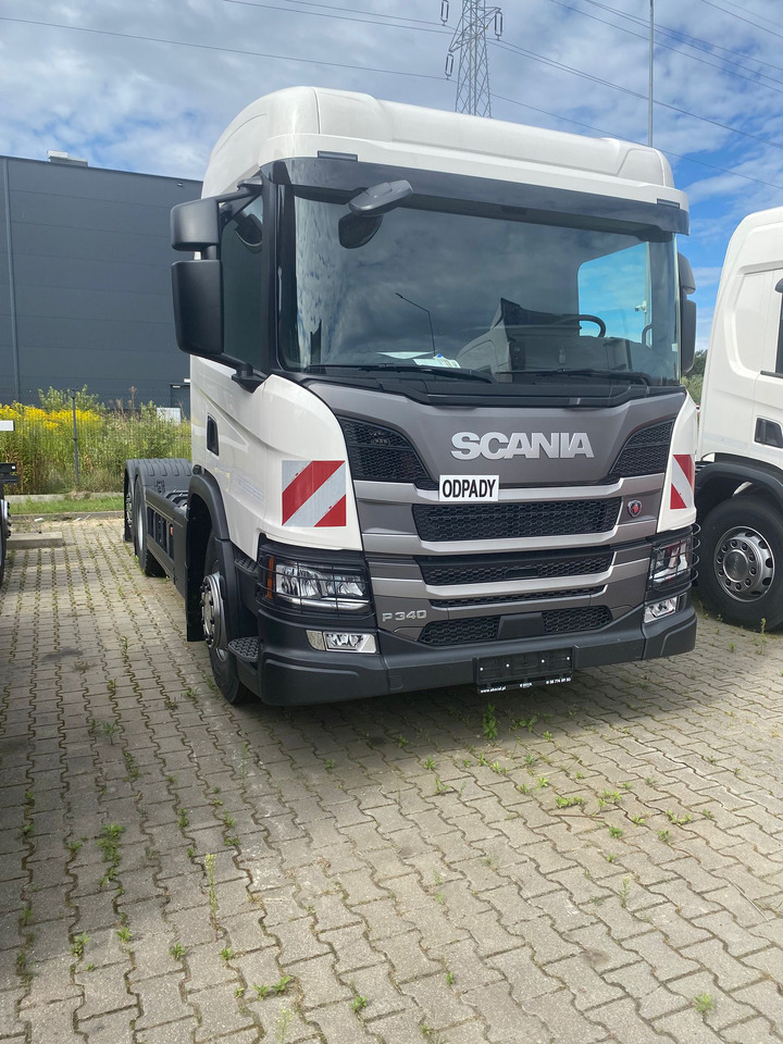 SCANIA P 340 B6x2*4NA / chassis frame / steering axle / CNG / large cab / 8 units - Cab chassis truck: picture 1 SCANIA P 340 B6x2*4NA / chassis frame / steering axle / CNG / large cab / 8 units - Cab chassis truck: picture 1