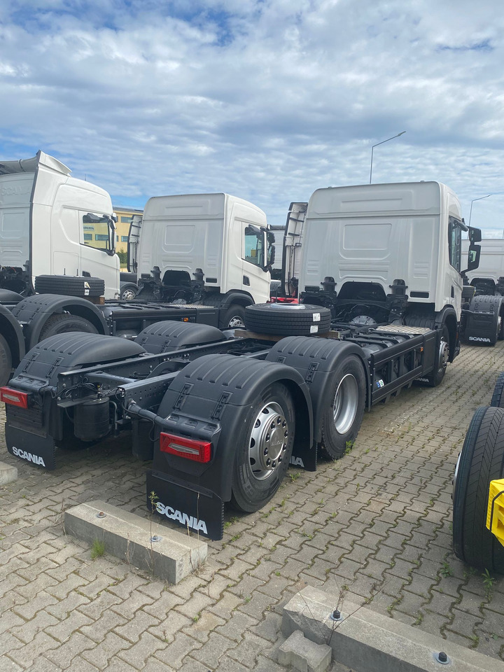 SCANIA P 340 B6x2*4NA / chassis frame / steering axle / CNG / large cab / 8 units - Cab chassis truck: picture 4 SCANIA P 340 B6x2*4NA / chassis frame / steering axle / CNG / large cab / 8 units - Cab chassis truck: picture 4