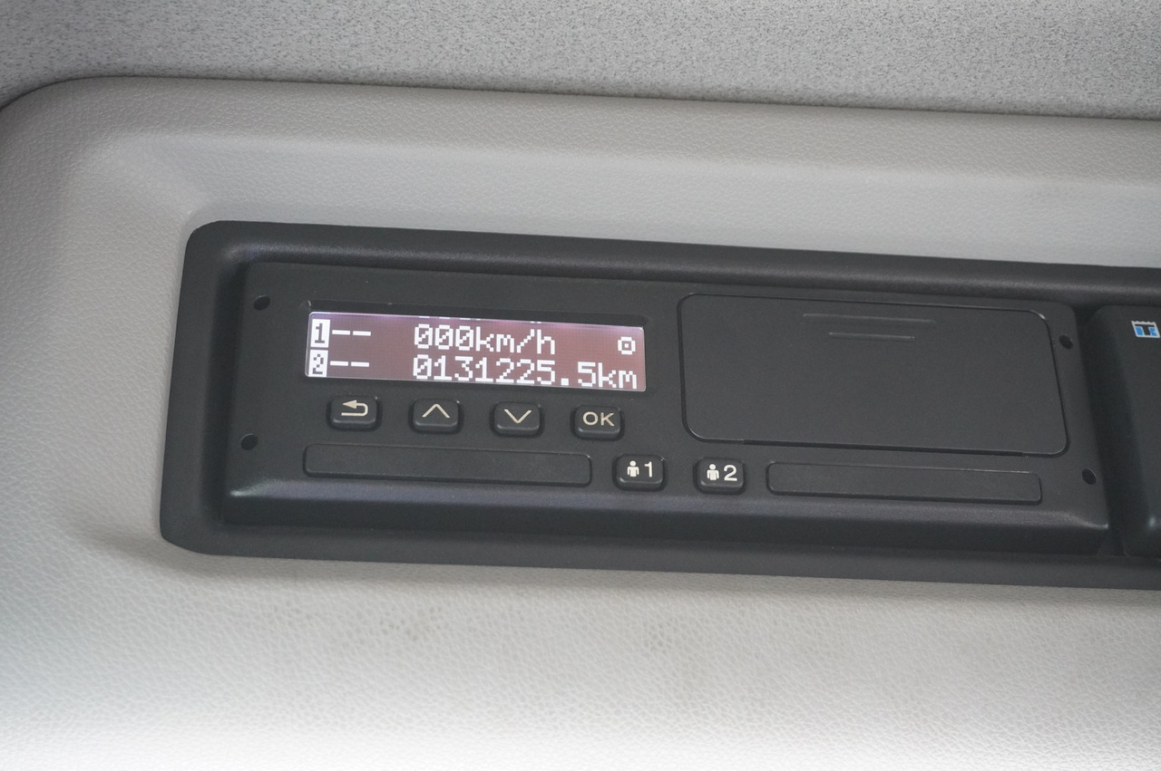 SCANIA P280 4x2 E6 / Lamberet 16 EPAL refrigerator / Multitemperature / Thermoking T-800R / 130 tho. km! / 3 units - Refrigerator truck: picture 2 SCANIA P280 4x2 E6 / Lamberet 16 EPAL refrigerator / Multitemperature / Thermoking T-800R / 130 tho. km! / 3 units - Refrigerator truck: picture 2