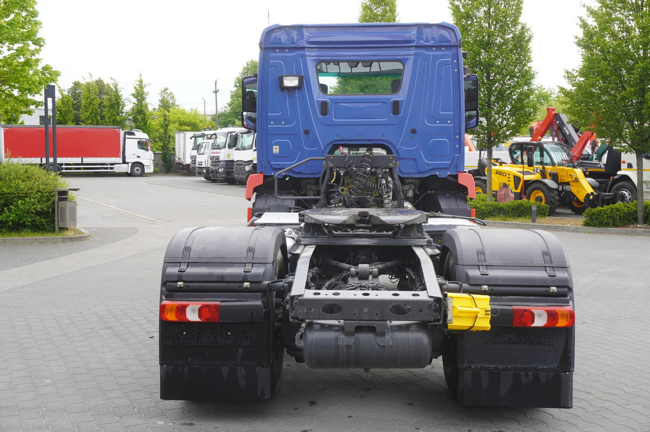 Mercedes-Benz Actros 1845 4x2 / Jost 5th wheel / 11.1 t load capacity - Tractor unit: picture 4 Mercedes-Benz Actros 1845 4x2 / Jost 5th wheel / 11.1 t load capacity - Tractor unit: picture 4