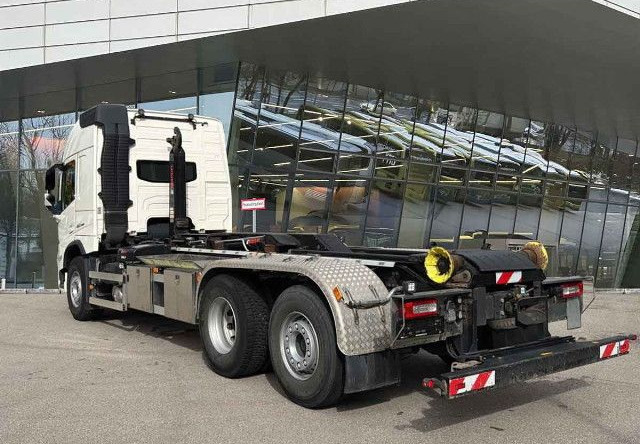 VOLVO FM 460 6X2*4 / HIAB ULT21S61 hooklift / 50 tho. km! / 2022 - Hook lift truck: picture 4 VOLVO FM 460 6X2*4 / HIAB ULT21S61 hooklift / 50 tho. km! / 2022 - Hook lift truck: picture 4