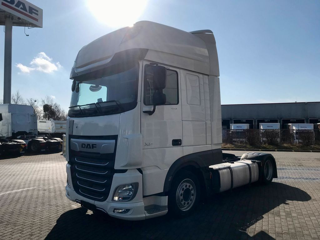 DAF XF 480 FT SSC Low Deck Standklima MX-EngineBrake - Tractor unit: picture 3 DAF XF 480 FT SSC Low Deck Standklima MX-EngineBrake - Tractor unit: picture 3