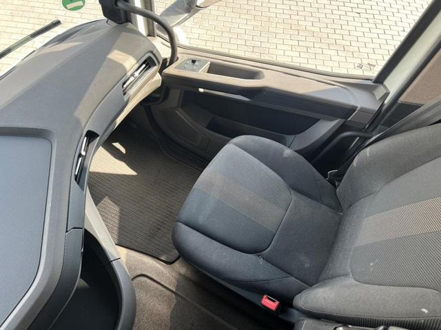 Tractor unit DAF XFn 480 FT Intarder 2xTank 1.105 L Vollspoiler: picture 20 Tractor unit DAF XFn 480 FT Intarder 2xTank 1.105 L Vollspoiler: picture 20