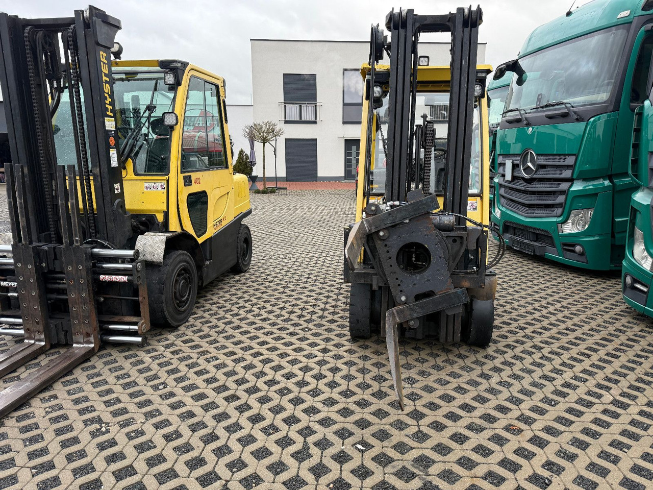 Hyster H1,6 FT drehbare Klammergabel Hyster H1,6 FT drehbare Klammergabel - LPG forklift: picture 5 Hyster H1,6 FT drehbare Klammergabel Hyster H1,6 FT drehbare Klammergabel - LPG forklift: picture 5