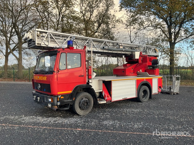 1995 Mercedes-Benz DLK 18/12 4x2 Fire Truck - Fire truck: picture 2 1995 Mercedes-Benz DLK 18/12 4x2 Fire Truck - Fire truck: picture 2