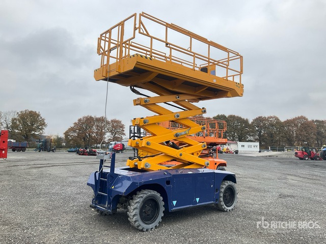 2017 PB Lifttechnik S131-19E 4x4 Electric Scissor Lift - Scissor lift: picture 1 2017 PB Lifttechnik S131-19E 4x4 Electric Scissor Lift - Scissor lift: picture 1