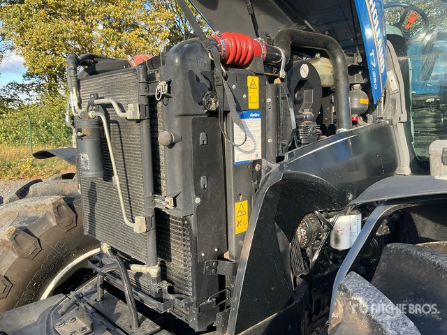 New Holland T7.250 4WD Tractor - Farm tractor: picture 5 New Holland T7.250 4WD Tractor - Farm tractor: picture 5
