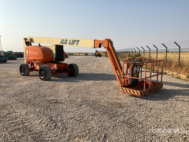1999 JLG 800AJ Articulating Boom Lift - Articulated boom: picture 2 1999 JLG 800AJ Articulating Boom Lift - Articulated boom: picture 2