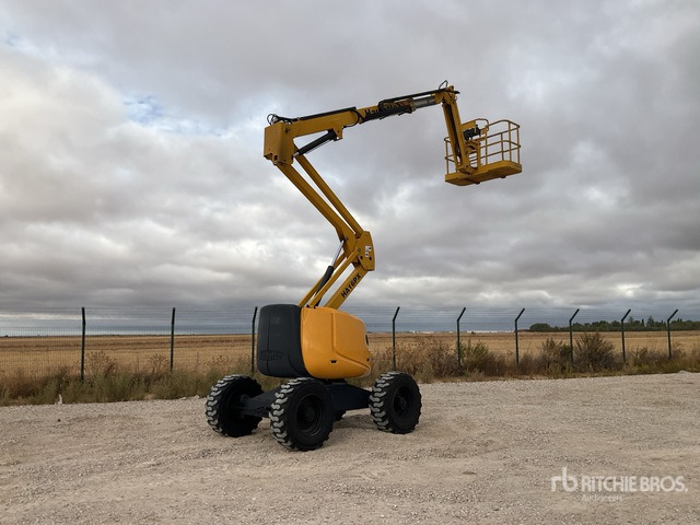 2003 Haulotte HA16PXNT 4WD Diesel Articulating Boom Lift - Articulated boom: picture 1 2003 Haulotte HA16PXNT 4WD Diesel Articulating Boom Lift - Articulated boom: picture 1