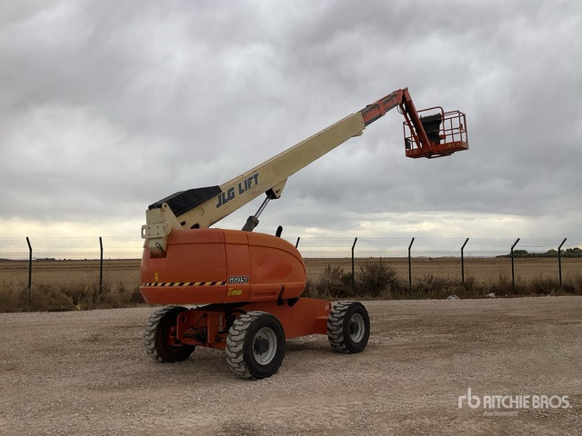 2007 JLG 660SJ 4WD Diesel Articulating Boom Lift - Articulated boom: picture 2 2007 JLG 660SJ 4WD Diesel Articulating Boom Lift - Articulated boom: picture 2