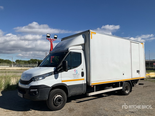 2019 Iveco Daily 70C18 4x2 Van Truck - Box truck: picture 1 2019 Iveco Daily 70C18 4x2 Van Truck - Box truck: picture 1