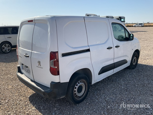 2021 Peugeot Partner Cargo Van - Small van: picture 4 2021 Peugeot Partner Cargo Van - Small van: picture 4