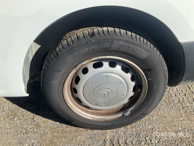 2010 Citroen Berlingo HDI 75 Van Truck - Van: picture 4 2010 Citroen Berlingo HDI 75 Van Truck - Van: picture 4