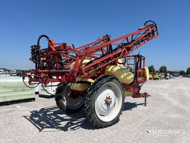 2001 Hardi Commander Pull-Type Sprayer - Trailed sprayer: picture 3 2001 Hardi Commander Pull-Type Sprayer - Trailed sprayer: picture 3