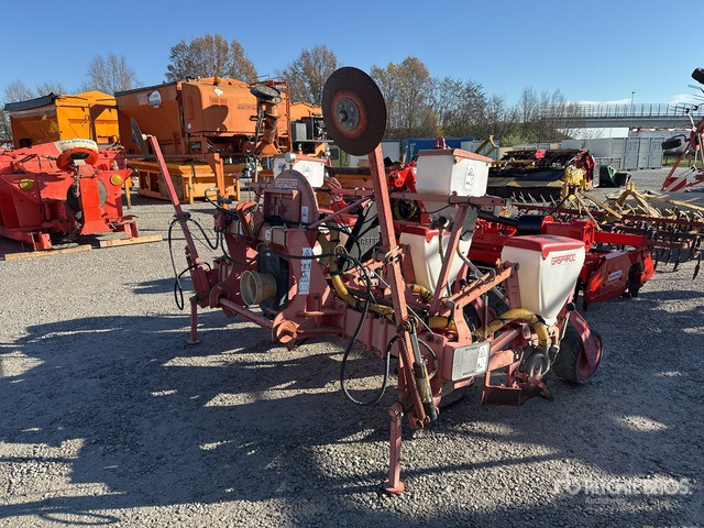 2003 Maschio Gaspardo SP540 Air Seeder - Seed drill: picture 1 2003 Maschio Gaspardo SP540 Air Seeder - Seed drill: picture 1