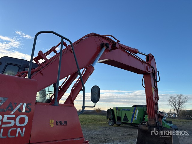 2005 Hitachi Zaxis ZX350 Tracked Excavator - Crawler excavator: picture 5 2005 Hitachi Zaxis ZX350 Tracked Excavator - Crawler excavator: picture 5