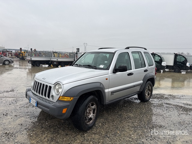 2005 Jeep Grand Cherokee Laredo SUV - SUV: picture 1 2005 Jeep Grand Cherokee Laredo SUV - SUV: picture 1