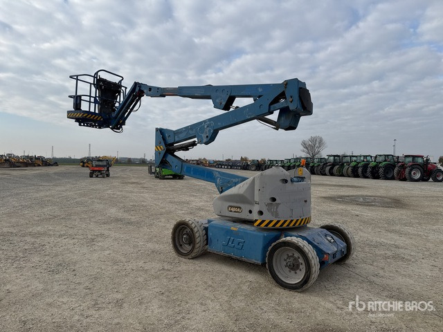 2007 JLG E450AJ Electric Articulating Boom Lift - Articulated boom: picture 4 2007 JLG E450AJ Electric Articulating Boom Lift - Articulated boom: picture 4