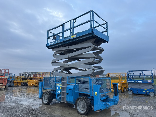 2008 Genie GS-5390RT Diesel Scissor Lift - Scissor lift: picture 1 2008 Genie GS-5390RT Diesel Scissor Lift - Scissor lift: picture 1