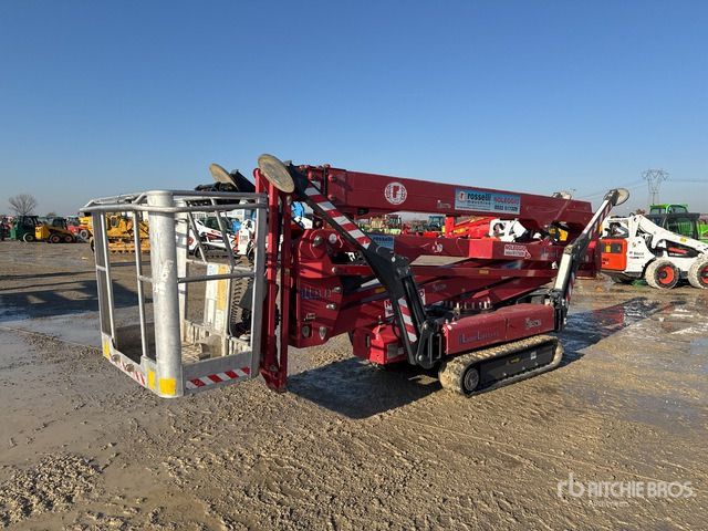 2009 Hinowa Light Lift 23.12 Crawler Articulating Boom Lift - Articulated boom: picture 1 2009 Hinowa Light Lift 23.12 Crawler Articulating Boom Lift - Articulated boom: picture 1