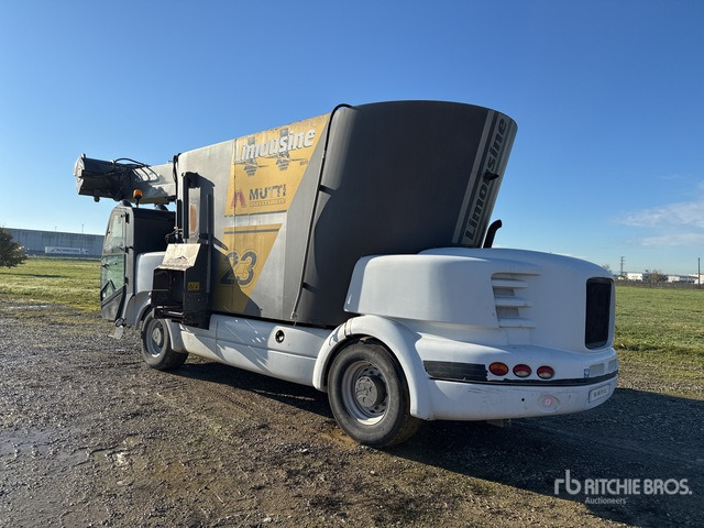 2010 Crono Limousine 23 Self-Propelled Feed Wagon - Forage mixer wagon: picture 2 2010 Crono Limousine 23 Self-Propelled Feed Wagon - Forage mixer wagon: picture 2