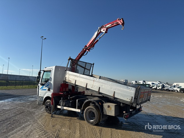2010 Renault Midlum 220.08 1981 C.O.M.A. C330B on 4x2 Dump Truck with Crane - Tipper: picture 2 2010 Renault Midlum 220.08 1981 C.O.M.A. C330B on 4x2 Dump Truck with Crane - Tipper: picture 2