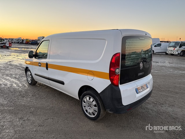 2011 Fiat Doblo Van Truck - Box truck: picture 2 2011 Fiat Doblo Van Truck - Box truck: picture 2