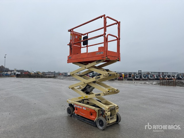 2017 JLG 1930 ES Electric Scissor Lift - Scissor lift: picture 3 2017 JLG 1930 ES Electric Scissor Lift - Scissor lift: picture 3